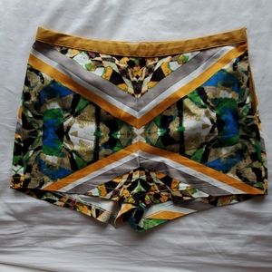 Patterned shorts